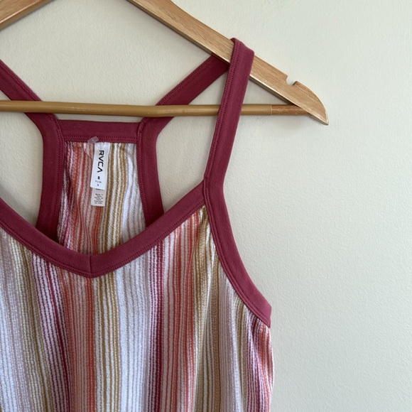 RVCA striped tank . - Picture 2 of 4